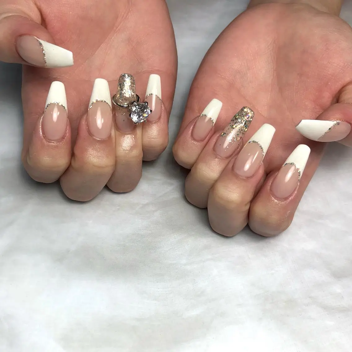 長さ出し10本 フレンチ(オフ込･フィルイン)の写真