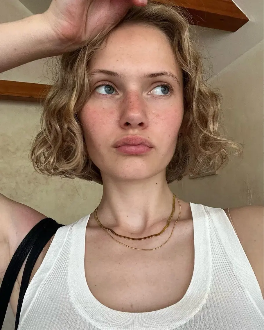 ショート パーマ 西山 凜のヘアスタイル