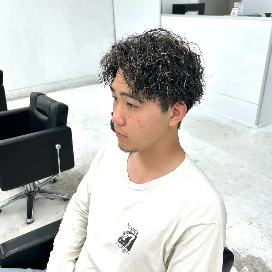ショート カラー パーマ メンズ メンズパーマ ツイストスパイラルパーマ スパイラルパーマ カット ヘアカラー パーマ 【柏/メンズパーマ 特化】🍏網中勇喜のヘアスタイル
