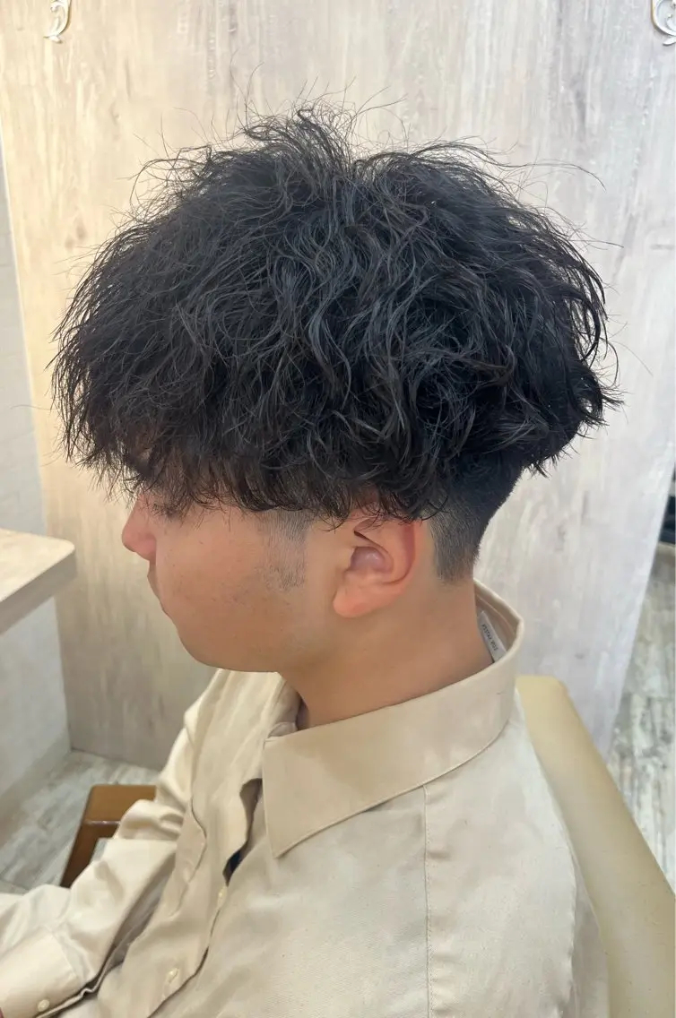 ショート パーマ メンズ カット パーマ 宮嶋 勇輔のヘアスタイル
