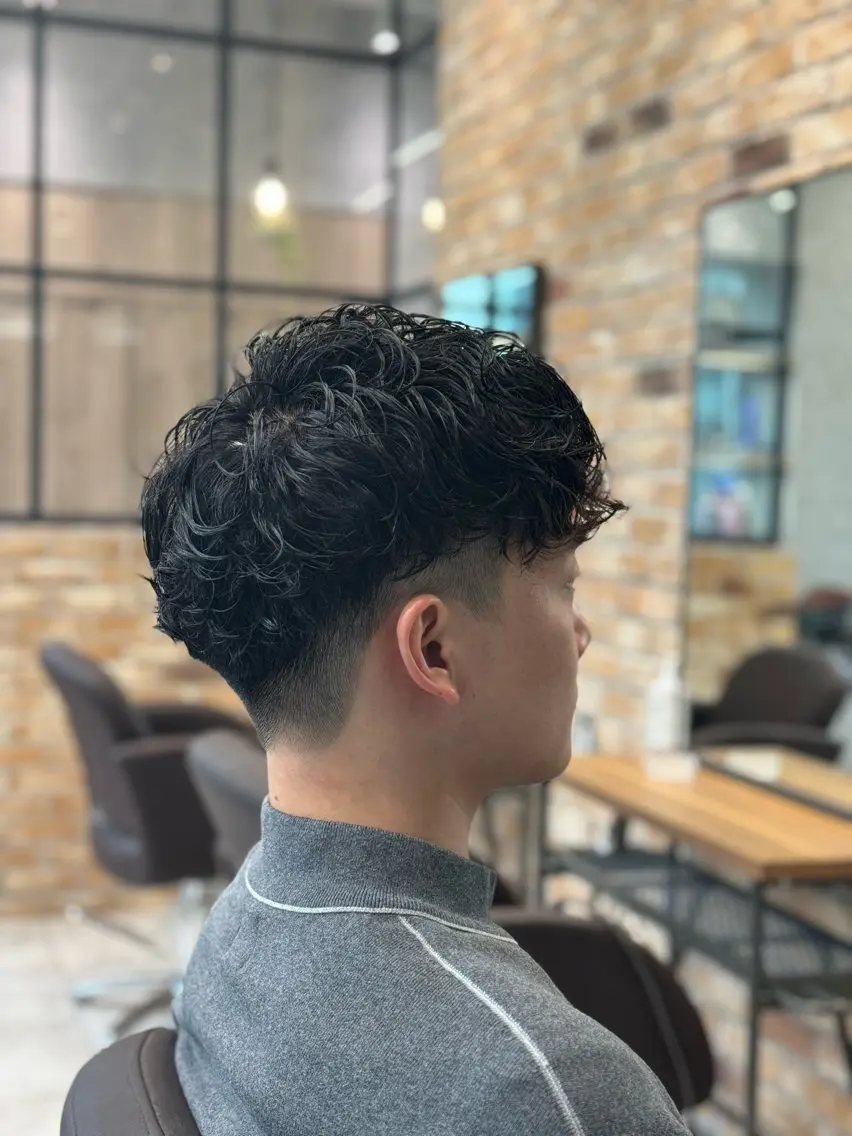 ショート パーマ メンズ カット パーマ メンズヘア特化 廣田和也のヘアスタイル