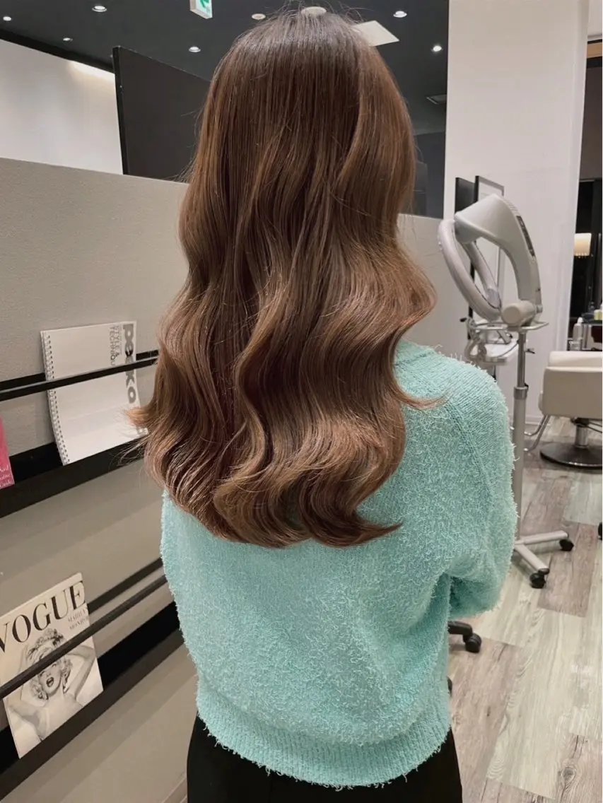 ロング カラー 透明感カラー イルミナカラー トリートメント カット ヘアカラー トリートメント k-twoたき✨艶感 カラー/美髪矯正のヘアスタイル