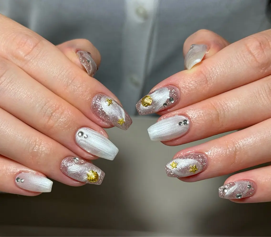 ネイル ハンドネイル ハンドケア 🍑 momo_nailのネイルデザイン