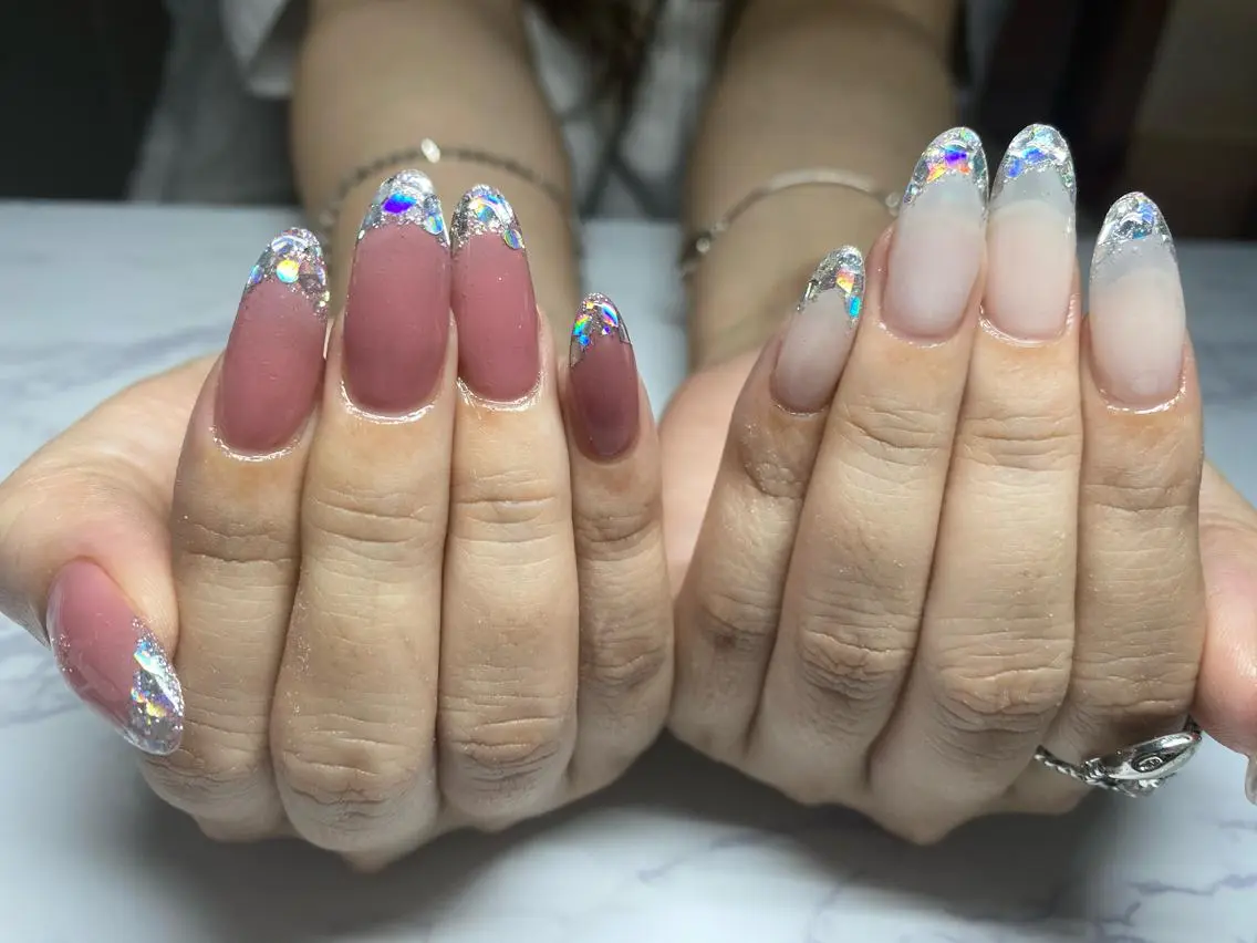 ネイル フレンチネイル ガラスフレンチ スカルプネイル Era nailのネイルデザイン