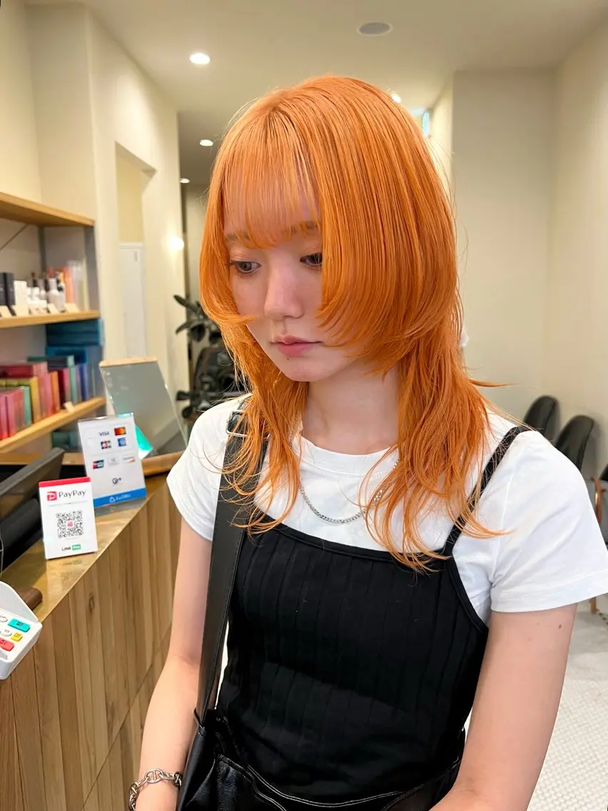 ロング カラー ブリーチ ハイトーンカラー カット ヘアカラー トリートメント 抜きっぱなしブロンド /ハイトーン/カナタのヘアスタイル