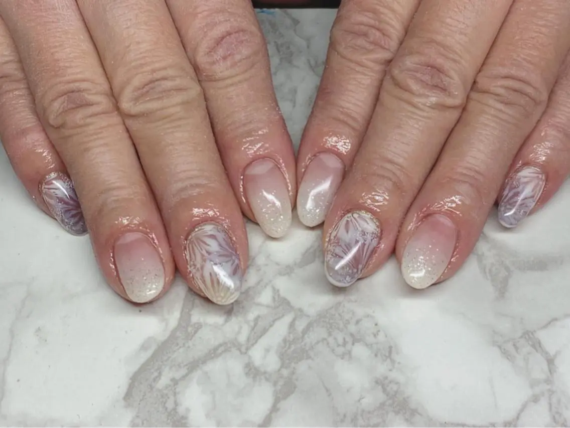 セミロング ネイル Beauty Salon Lunaのエステ・リラクイメージ