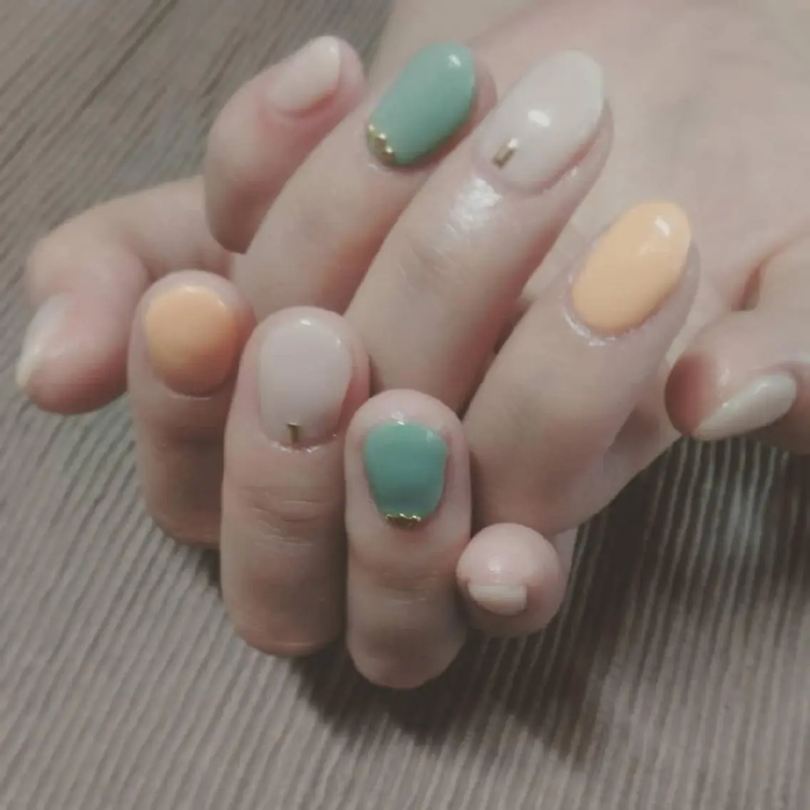 ネイル グラデーション ワンカラーネイル lylynail YUUKAのネイルデザイン