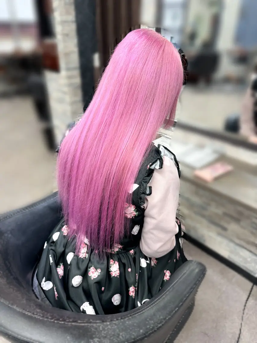 ロング カラー カット ヘアカラー トリートメント エクステ ハイトーンエクステ 🎩カズキ🎩のヘアスタイル