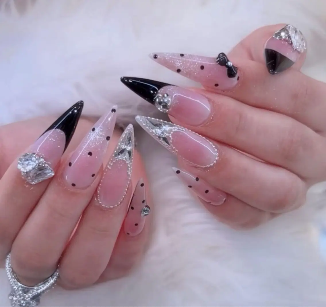 ネイル ハンドネイル MARHCHU NAILのネイルデザイン