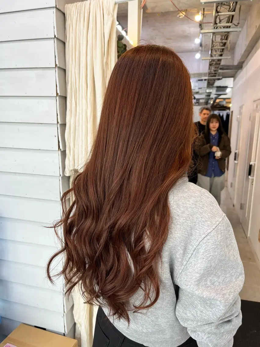 ロング カラー ベージュカラー オレンジ オレンジベージュ カット ヘアカラー ブリーチ有無Wカラー メンズパーマ大成のヘアスタイル