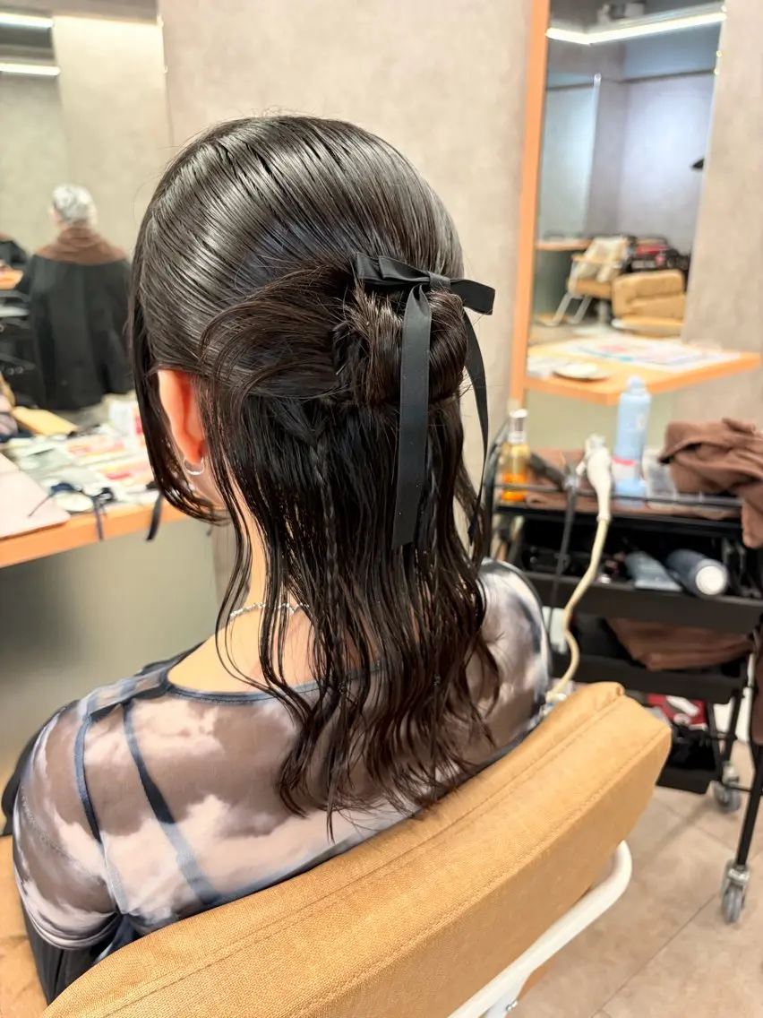 ミディアム ヘアアレンジ ヘアセット つちだ ゆうひのヘアスタイル