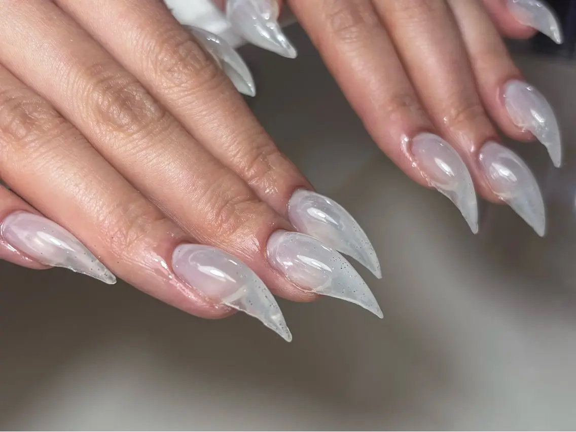 ネイル ハンドネイル .unff サラ🦷のネイルデザイン