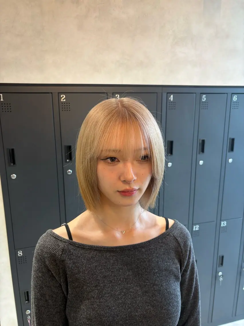 ショート カラー ベージュカラー ホワイトベージュ ヘアカラー 茅ヶ崎/ハイトーン/ Ramuのヘアスタイル