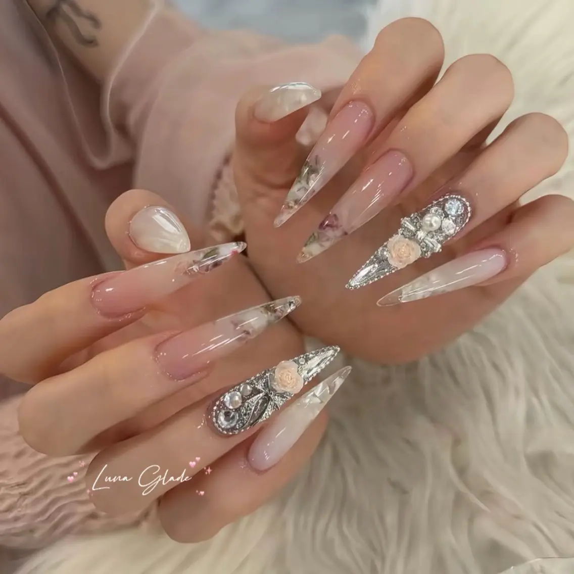 ネイル ハンドネイル Luna Gladeのネイルデザイン