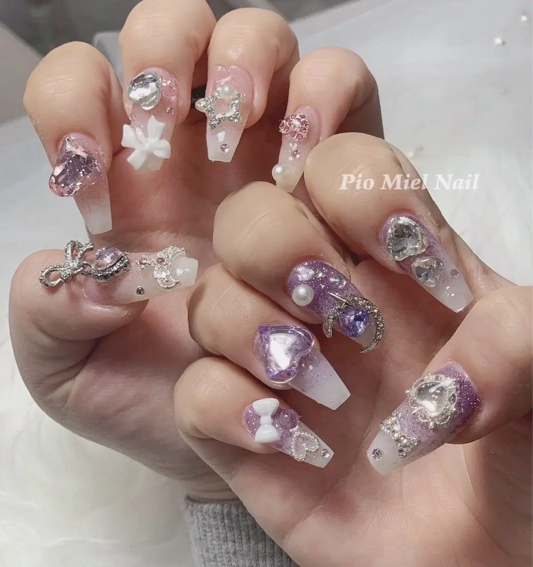 ネイル Pio Mielのネイルデザイン