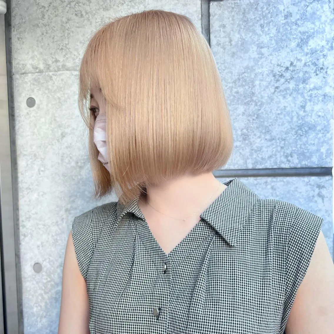 ショート カラー ヘアカラー トリートメント 癖毛救済✂️ボブ /髪質改善ストレートのヘアスタイル