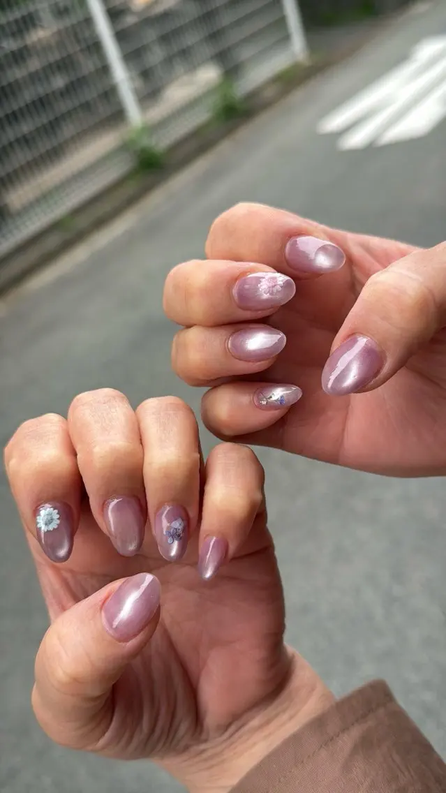 ネイル フラッシュネイル フラッシュマグ フットネイル フレンチネイル 韓国ネイル SAKU nail 作島茜のネイルデザイン