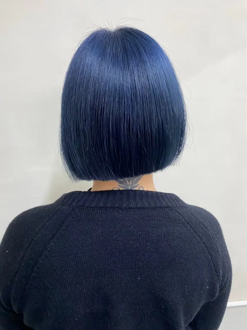 ショート カラー カット ヘアカラー トリートメント レイヤーウルフ エクステ磯部のヘアスタイル