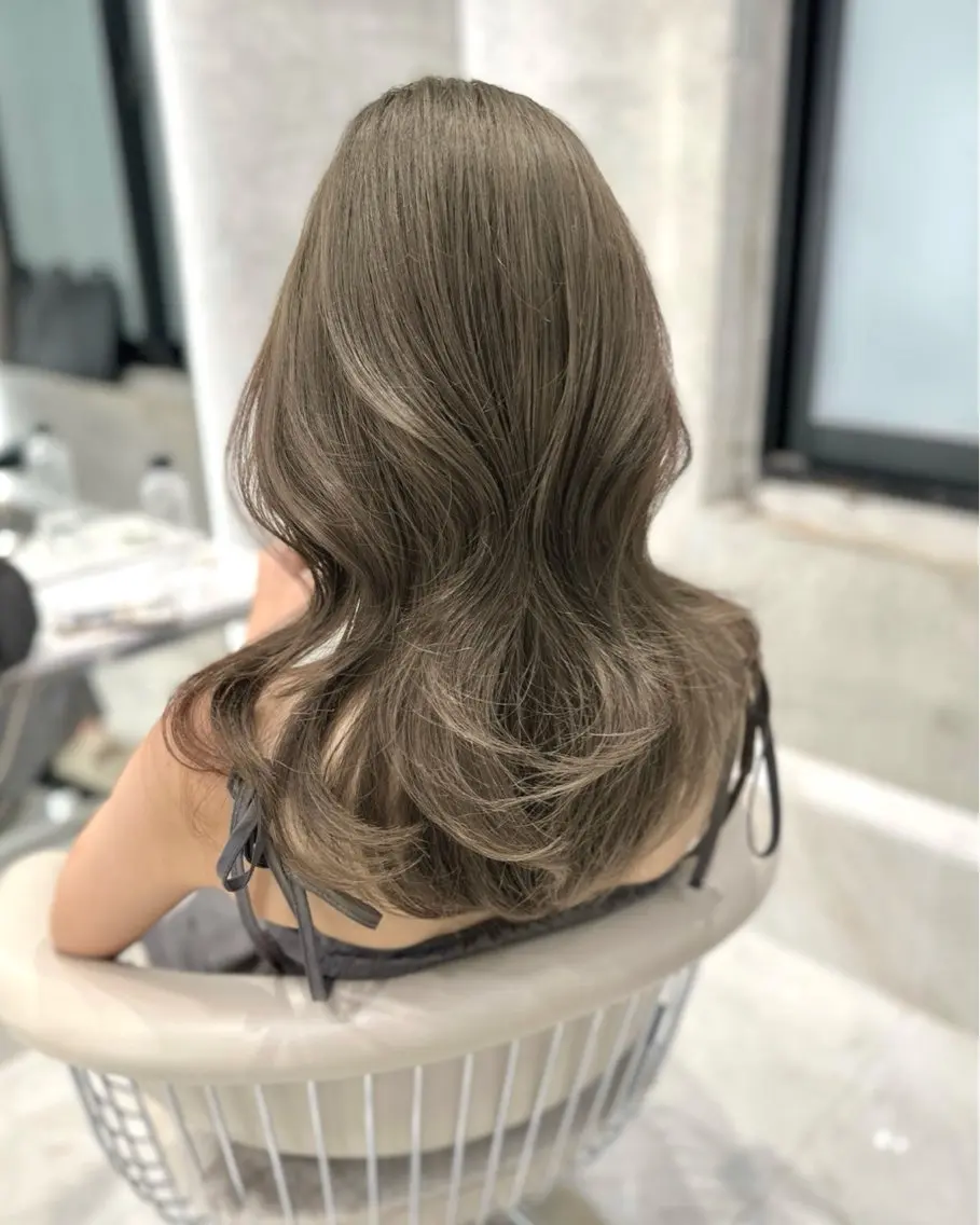 セミロング カラー ✨上品レディーなヘア スタイルへ✨髙木諒也のヘアスタイル