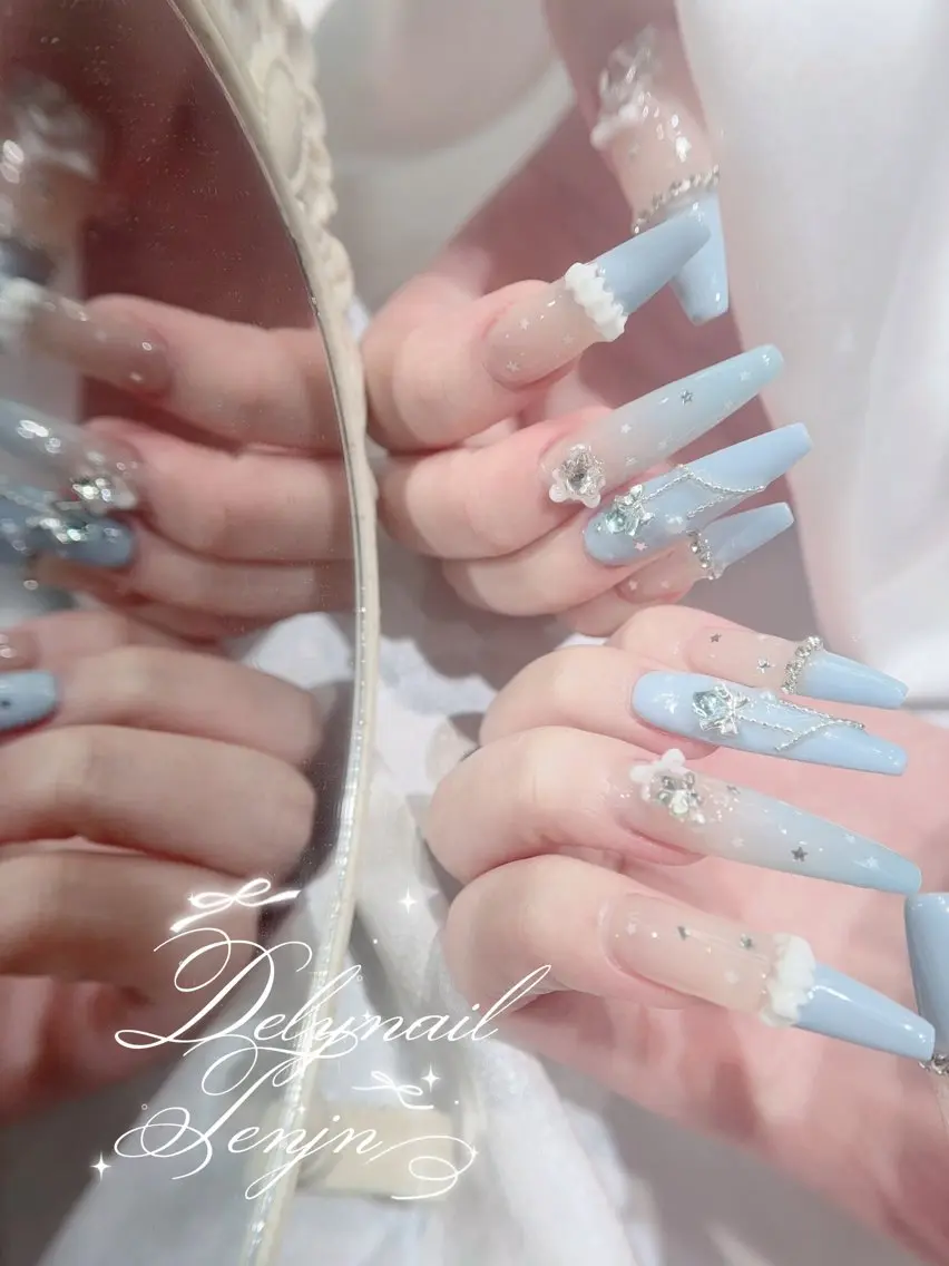 ロング ロング ハンドネイル Dely Nailのネイルデザイン