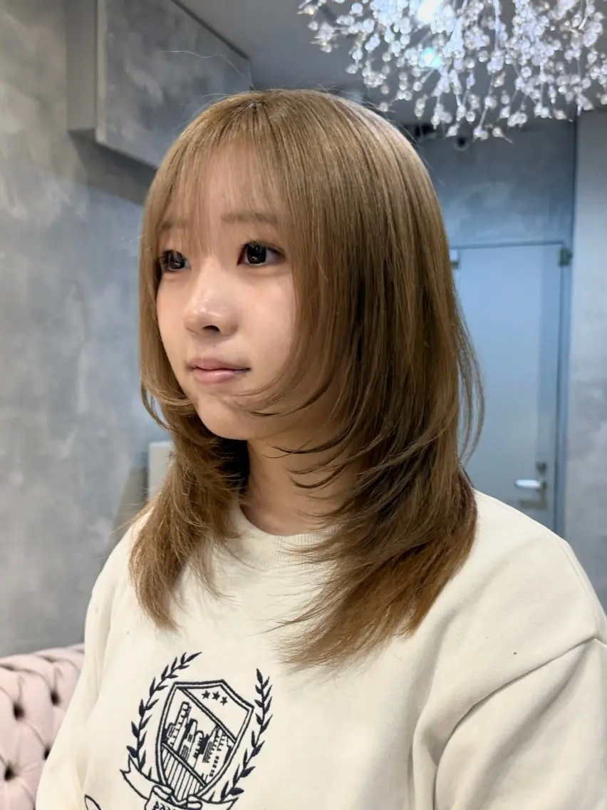 ミディアム カット ヘアカラー 木村 心海☆明石のヘアスタイル