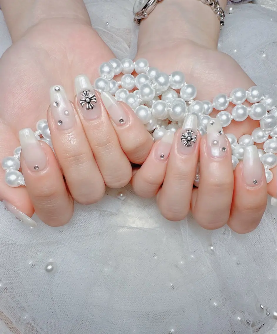 ネイル ハンドネイル M🌷nail 長さだし専門店のネイルデザイン