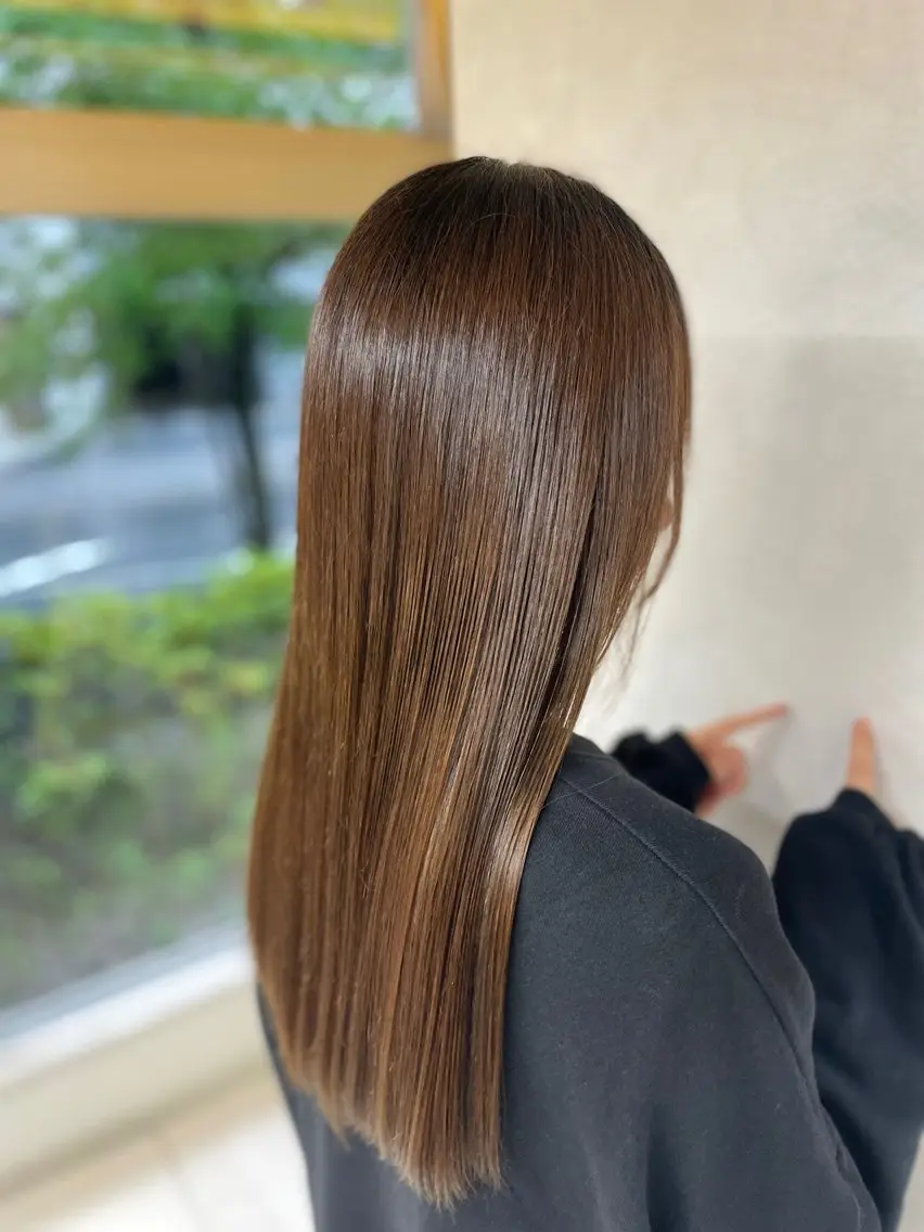 ロング カラー カット 縮毛矯正 メンズカット∕パーマ ∕縮毛矯正∕廣井永輝のヘアスタイル