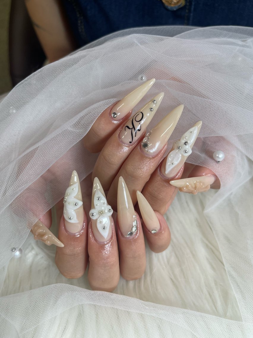 ネイル NiJi Nailsのネイルデザイン
