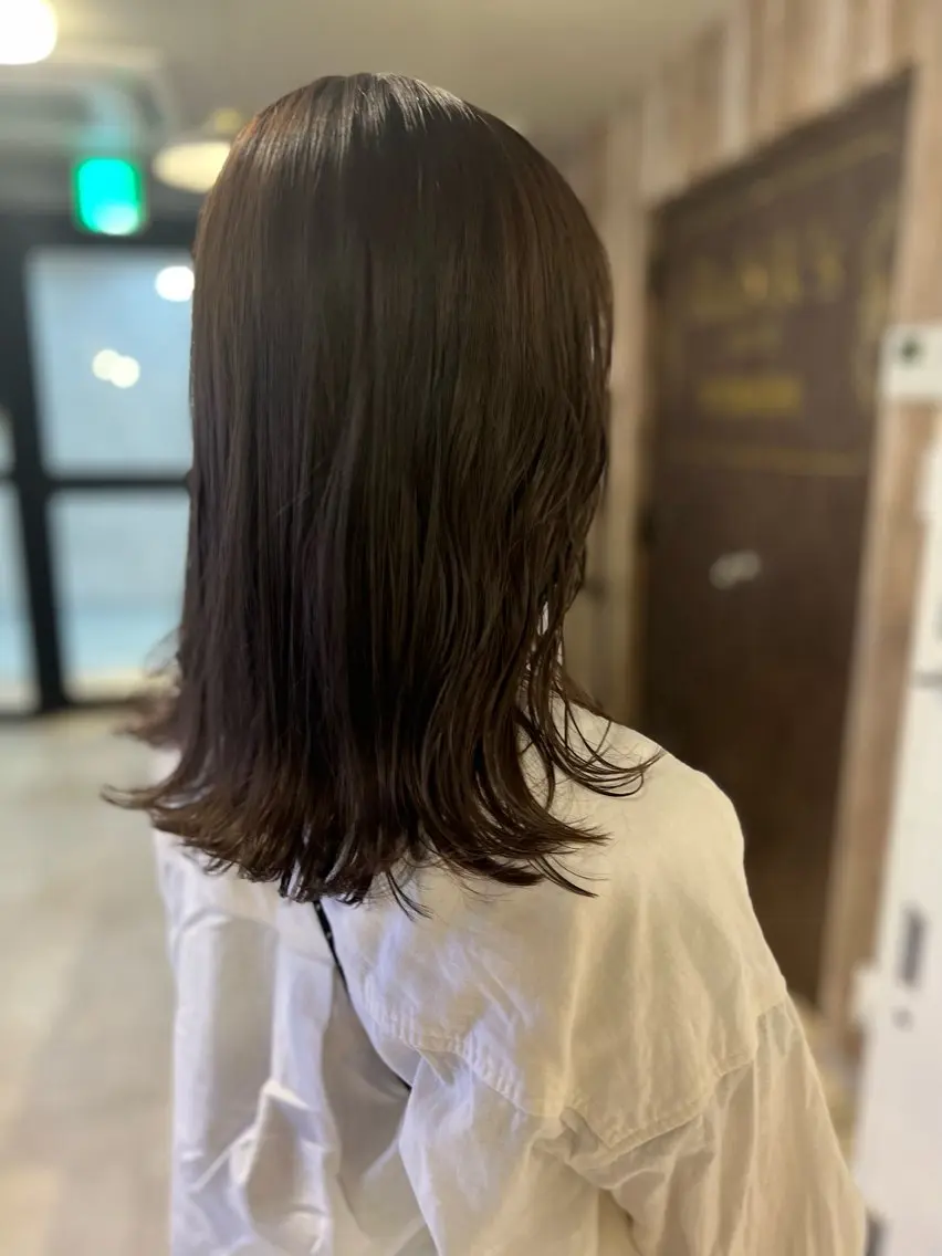 ミディアム カラー 縮毛矯正/ レイヤー/ミディアムのヘアスタイル
