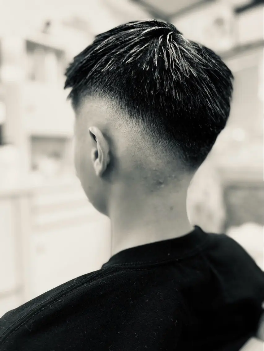 ショート やました 理容所のヘアスタイル