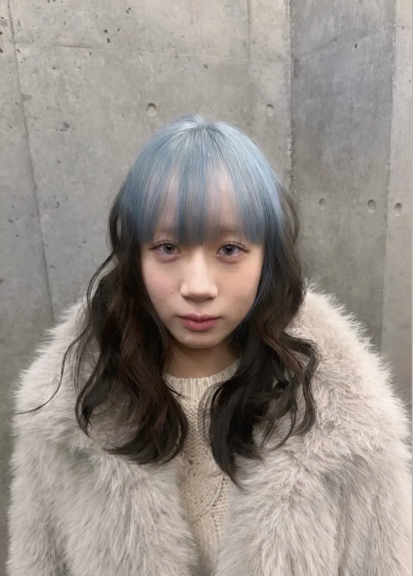 セミロング 💙ハイトーン／韓国 style あかねのヘアスタイル