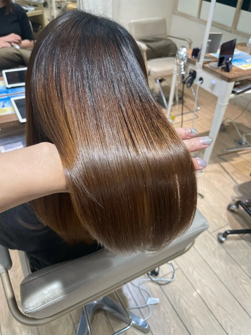 ミディアム 艶カラー/中崎町/ マナ🌼のヘアスタイル