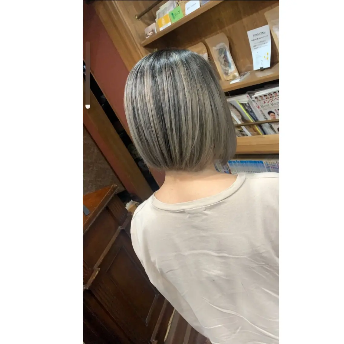 ショート カラー バレイヤージュ レイヤーカット be yondのヘアスタイル