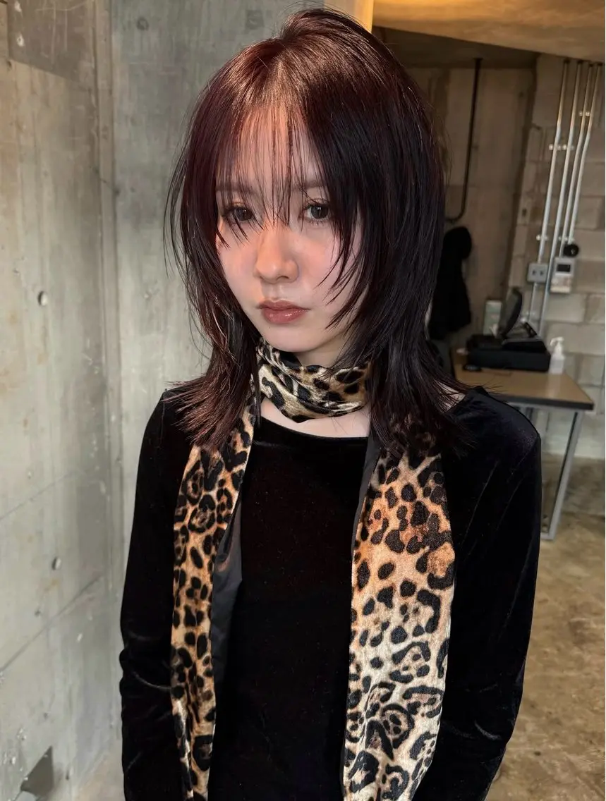 セミロング カラー セミロングパーマ ボブ 顔まわりレイヤー 顔周りカット レイヤーカット カット ヘアカラー YOKO/パーマ レイヤーカットのヘアスタイル