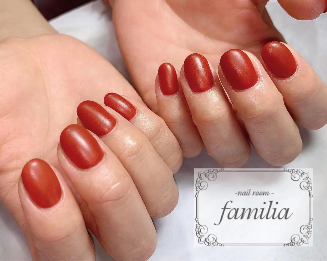 ネイル ハンドネイル -nailroom- familiaのネイルデザイン