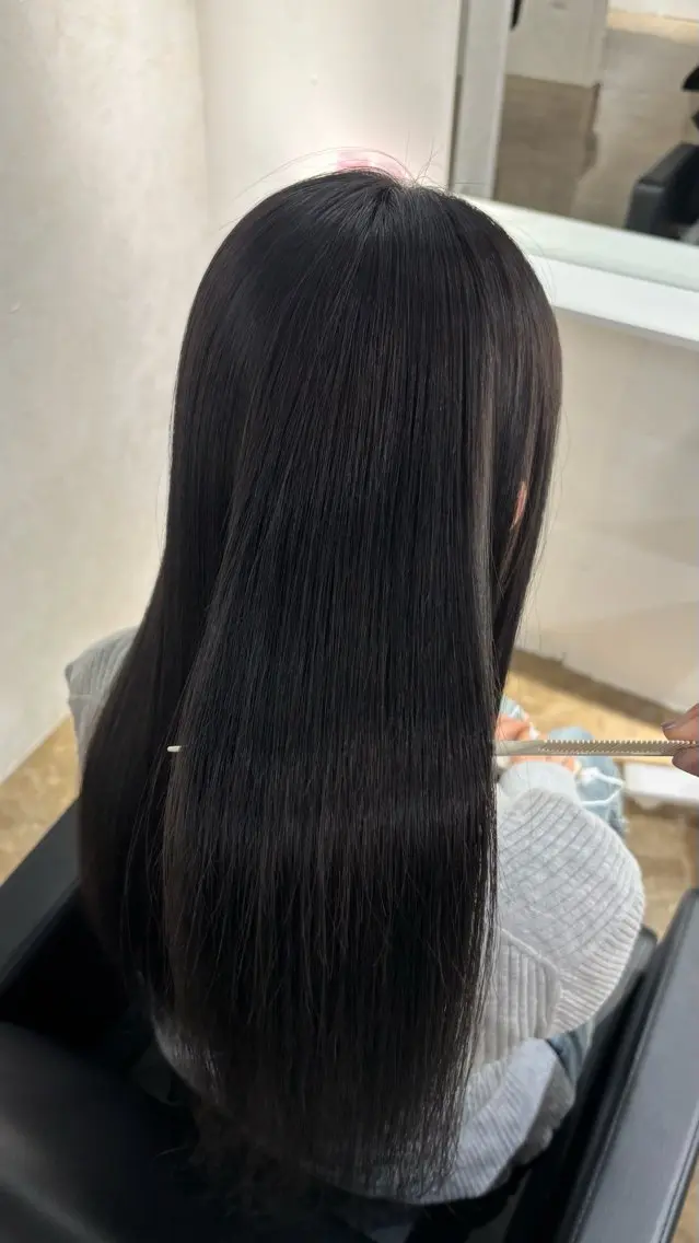 ロング カラー 透明感カラー 髪質改善 縮毛矯正 ヘアカラー 縮毛矯正 トリートメント miyon/ RINOA🇰🇷のヘアスタイル