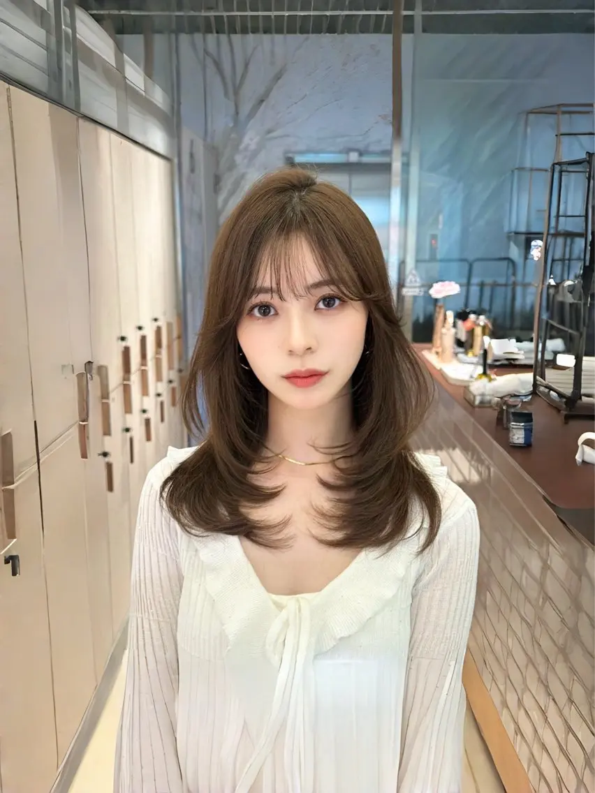 寒色or暖色ワンカラー➕内部補正1stepトリートメント高保湿ナノスチーマー付きの写真