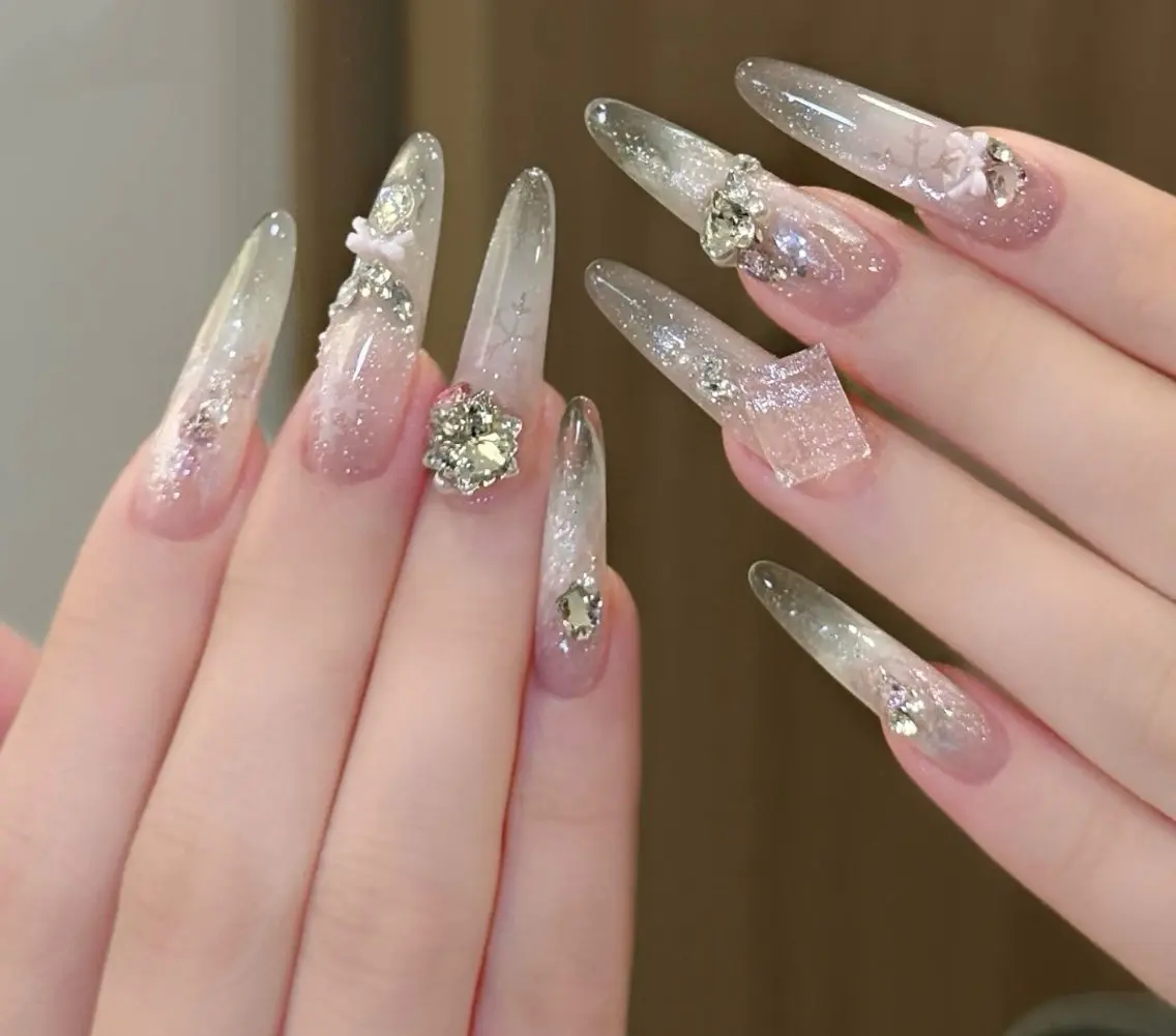 ネイル ハンドネイル D-BEAUTY Nailsalonのネイルデザイン