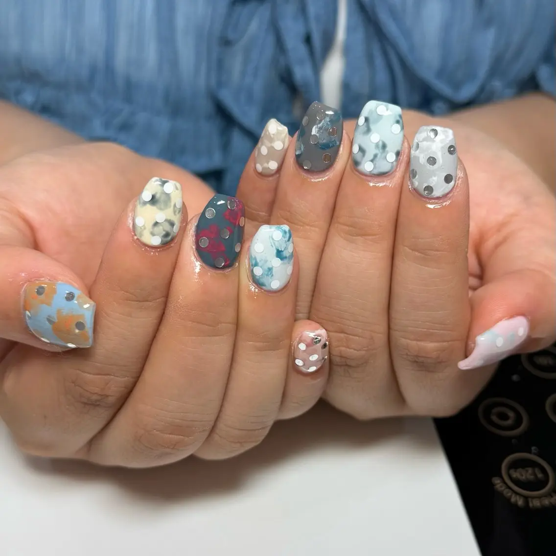 ネイル ハンドネイル suzu 🍀のネイルデザイン