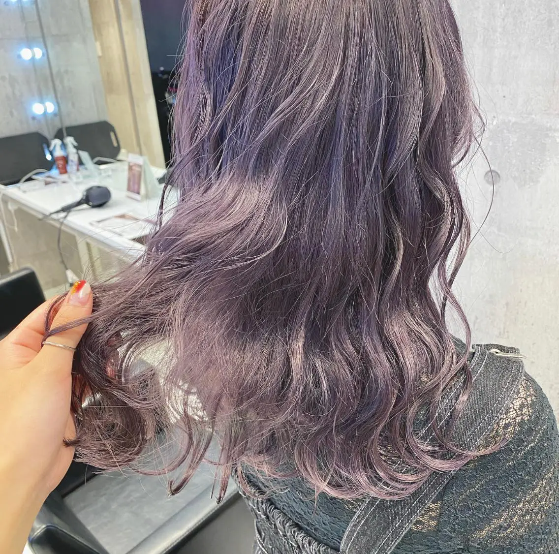 セミロング 🤍ムラ修正ブリーチ 🤍原宿/YUUのヘアスタイル