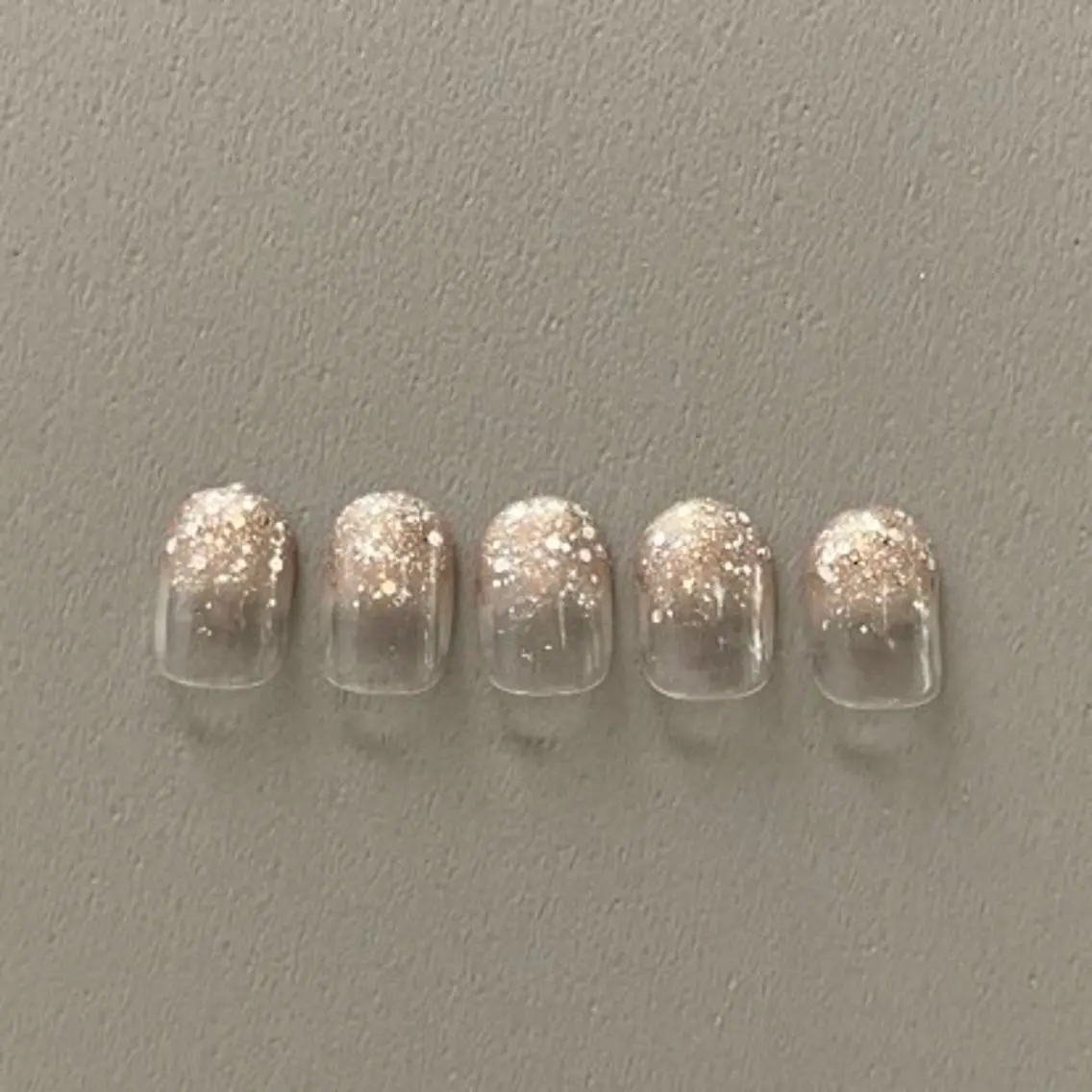 ネイル 中野 茅緩のネイルデザイン