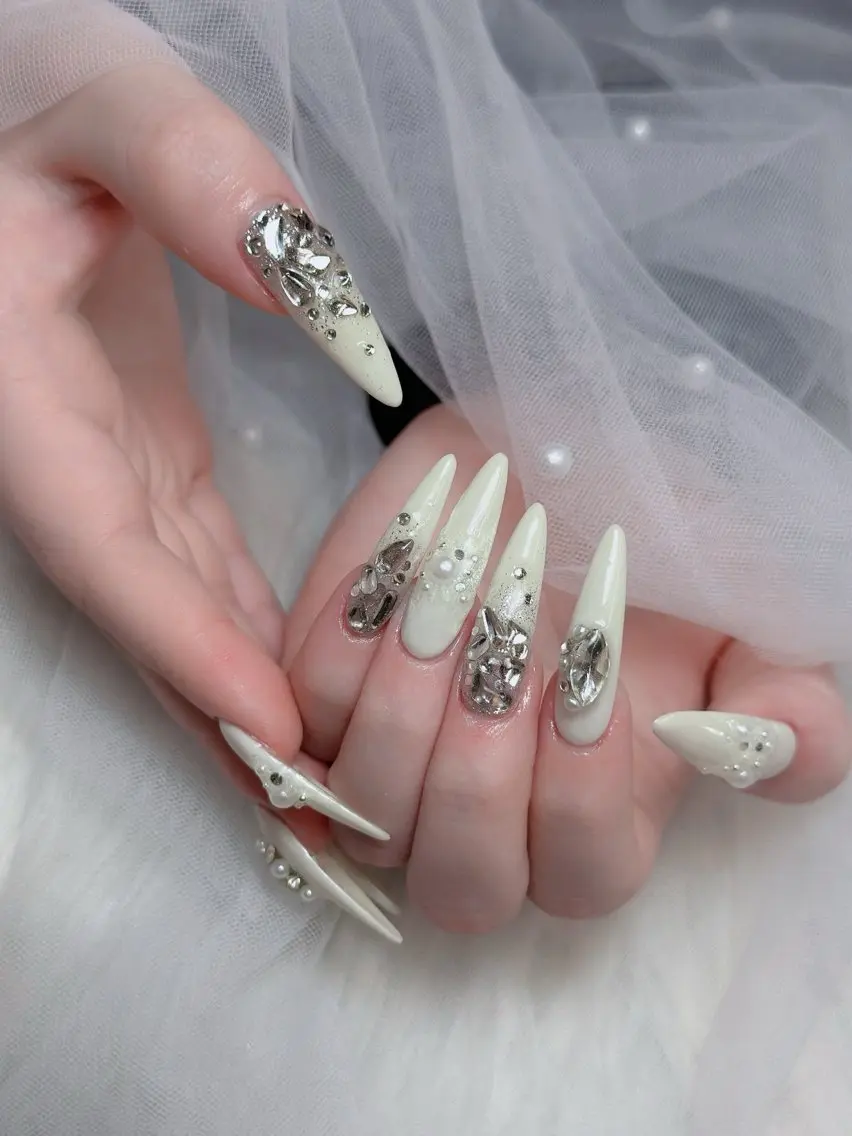 ネイル ハンドネイル Ami Nailのネイルデザイン