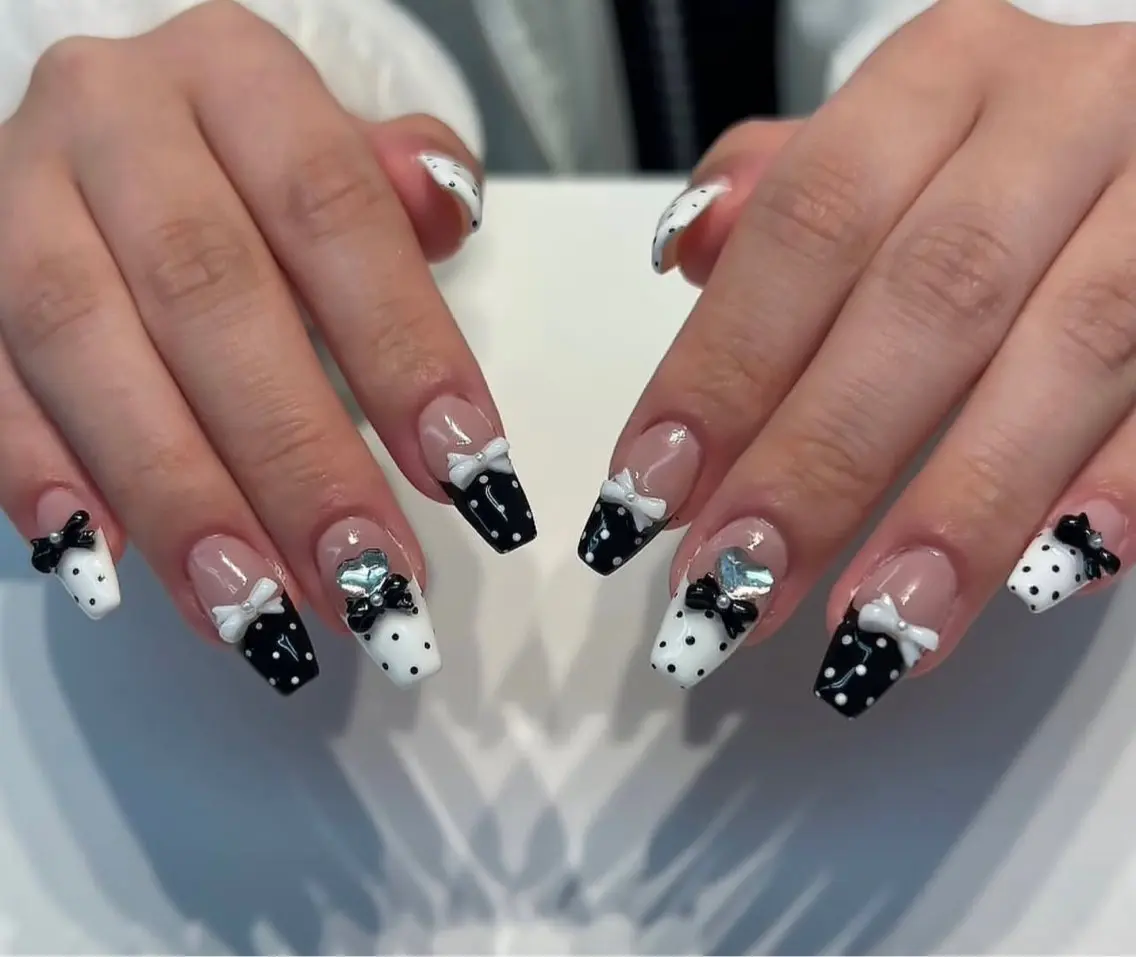 カラー NiJi Nailsのネイルデザイン