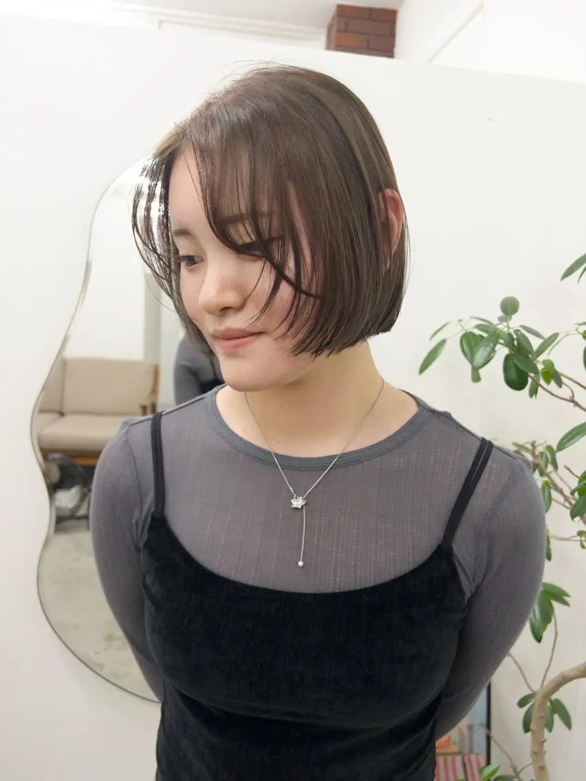 ショート カラー 似合わせカット カット ヘアカラー nene|天神| ハイトーン×抜け感のヘアスタイル