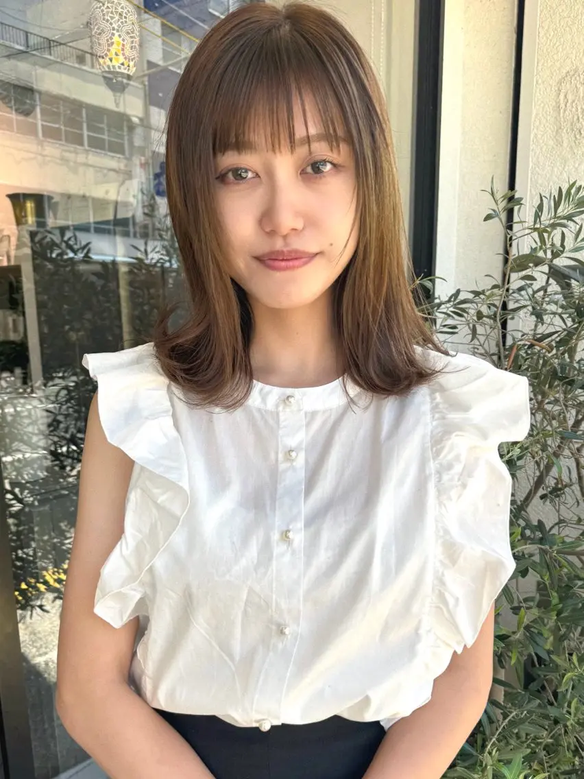 ミディアム ミディアムレイヤー レイヤーカット 小野田 航己のヘアスタイル