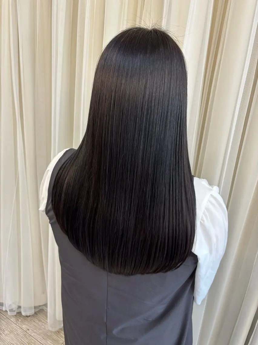 ロング 金城 麗華のヘアスタイル