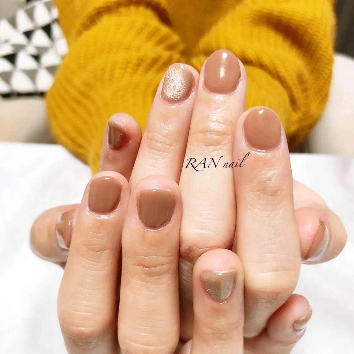 ネイル フットネイル キラキラネイル オフィスネイル ワンカラーネイル シンプルネイル ハンドネイル フットネイル RAN nailのネイルデザイン