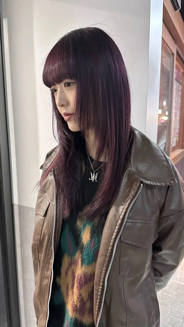 ロング カラー 切りっぱなしボブ ブリーチ ダブルカラー イヤリングカラー ハイライトカラー ヘアカラー HARUKI🏔️/ メンズ/透けブラウンのヘアスタイル