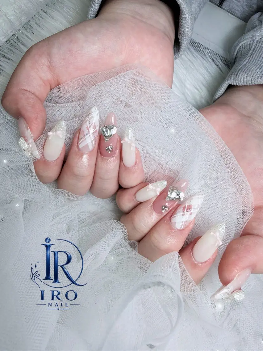ネイル ハンドネイル iro nailのネイルデザイン