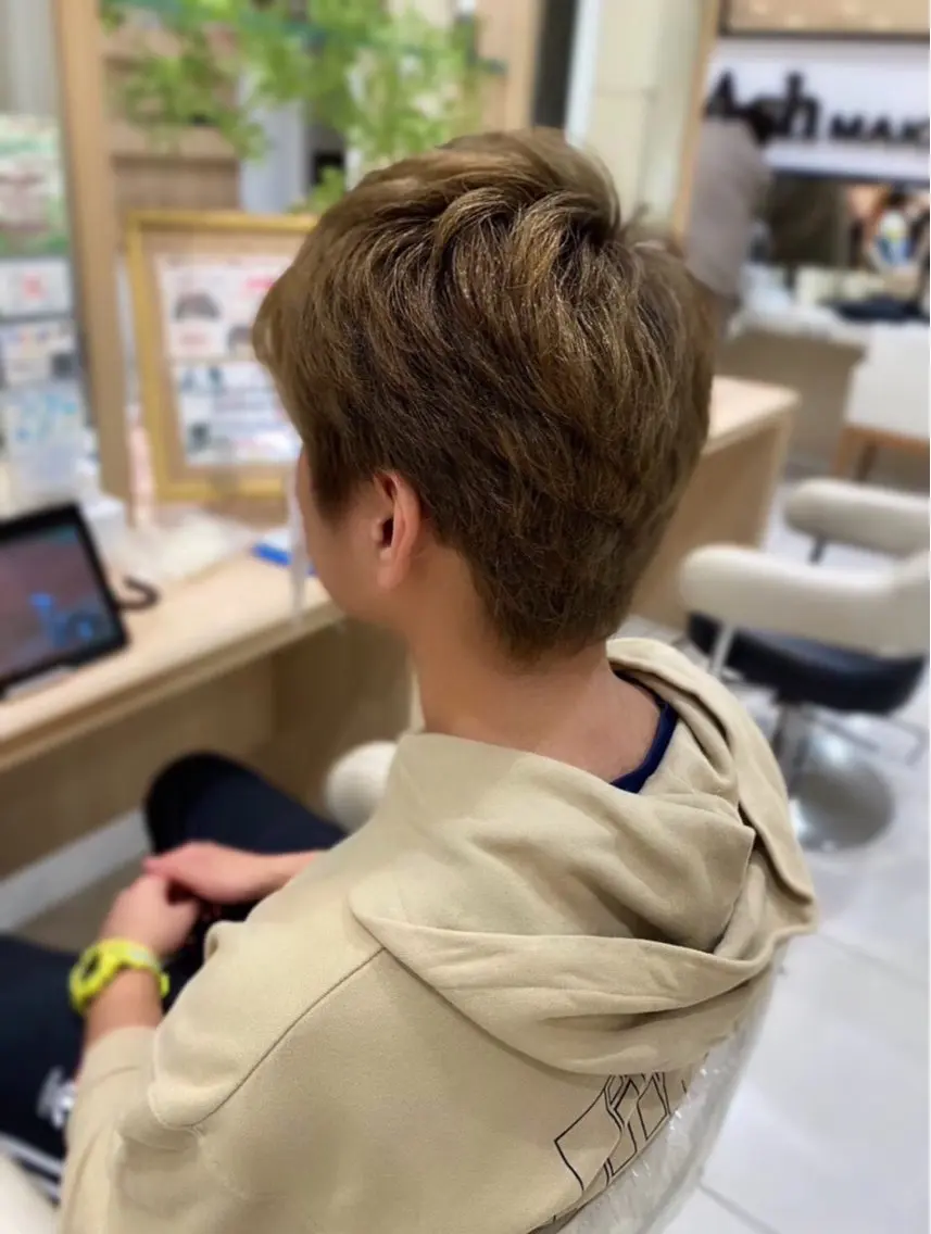 カラー メンズ カット ヘアカラー 上村 夢斗のヘアスタイル